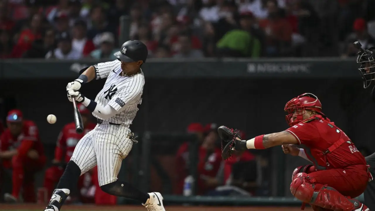 MLB: Yankees' Oswaldo Cabrera suffers horrible ankle injury during winning run vs Mariners - WATCH MLB: Yankees' Oswaldo Cabrera suffers horrible ankle injury during winning run vs Mariners - WATCH