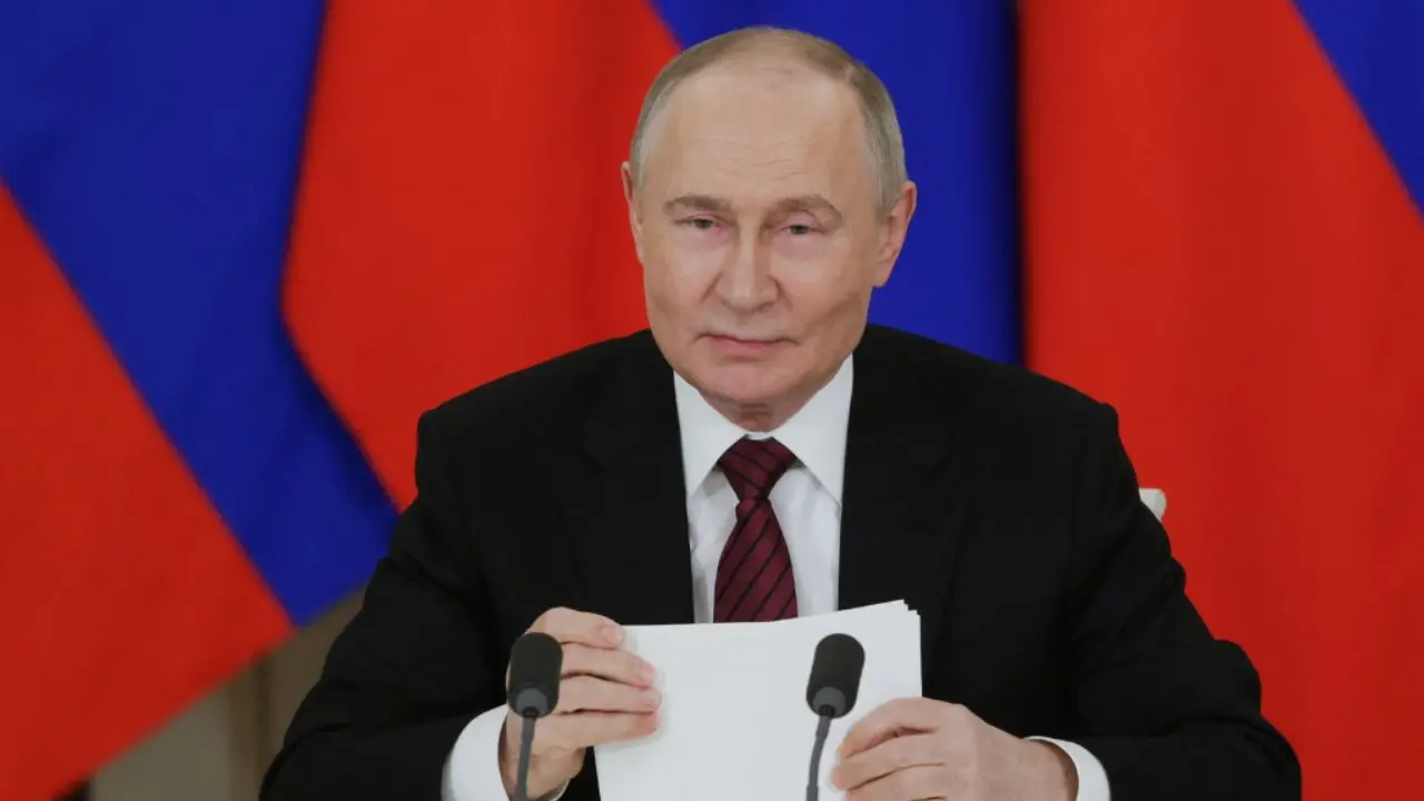 Russia-Ukraine war: Putin proposes fresh talks with Ukraine in Istanbul, ignores Kyiv's call for 30-day ceasefire Russia-Ukraine war: Putin proposes fresh talks with Ukraine in Istanbul, ignores Kyiv's call for 30-day ceasefire