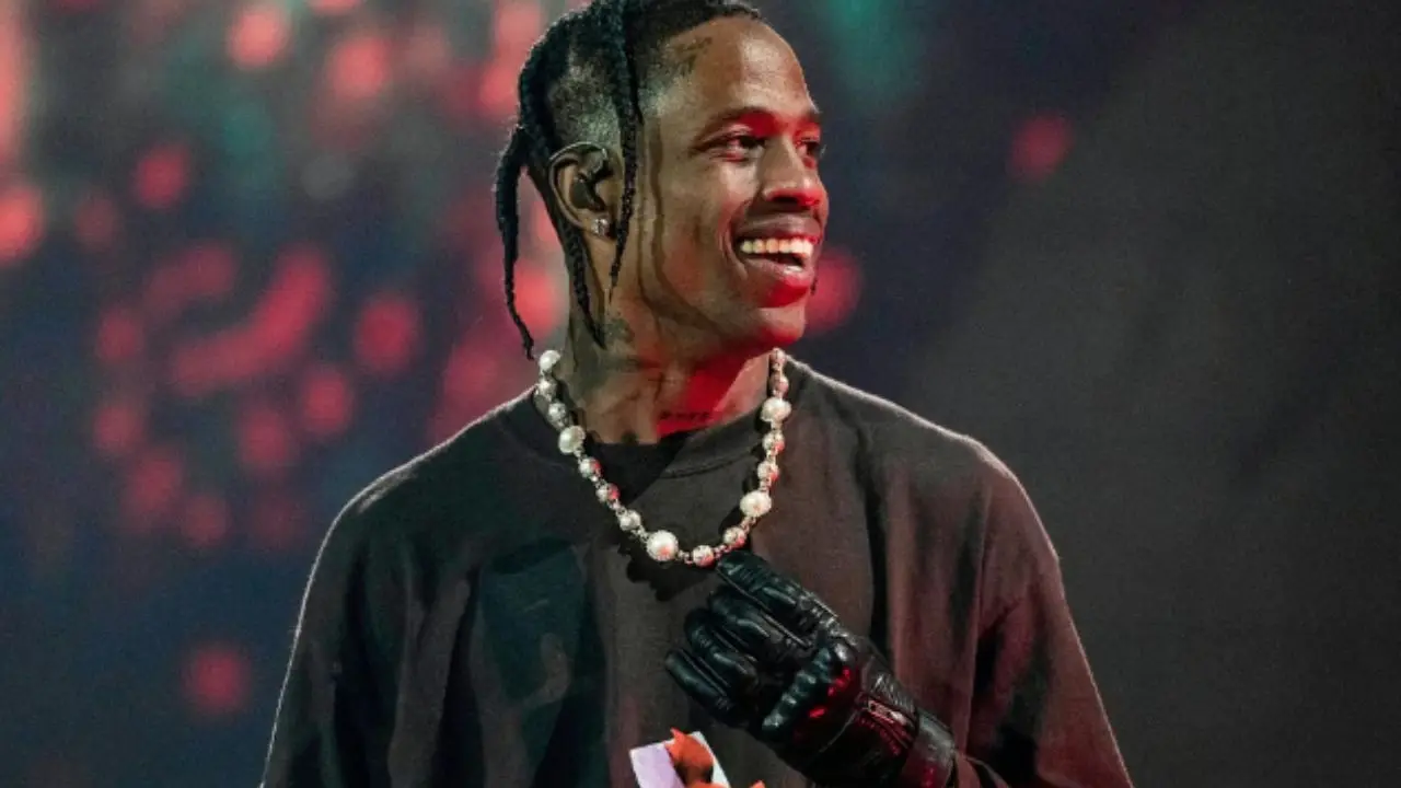 Travis Scott is coming to India! Announces concert; deets inside Travis Scott is coming to India! Announces concert; deets inside
