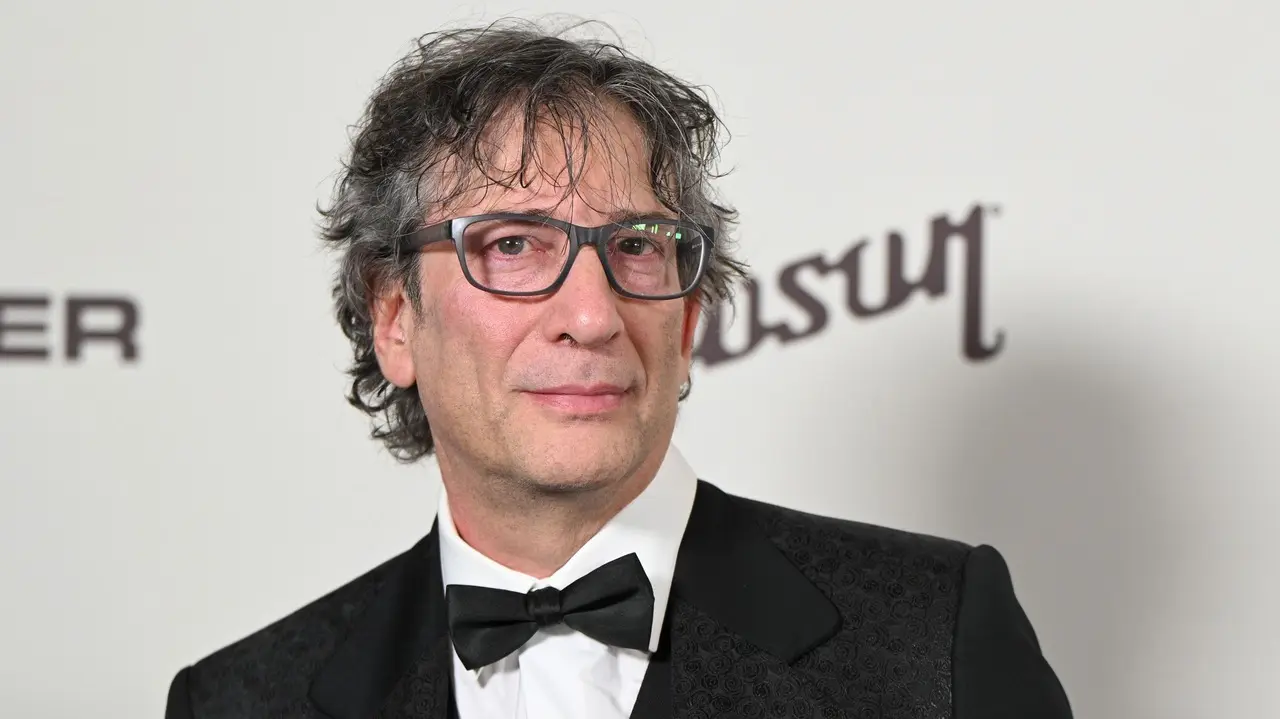 Neil Gaiman refutes abuse allegations with new court declaration Neil Gaiman refutes abuse allegations with new court declaration