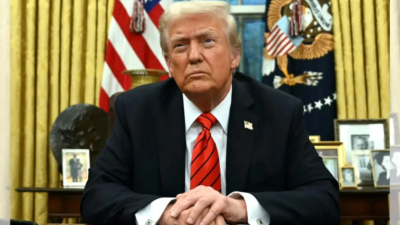 Trump signs executive orders to impose tariffs on steel, aluminium Trump signs executive orders to impose tariffs on steel, aluminium