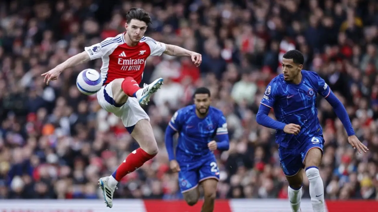 PL: Arsenal close gap with leaders Liverpool after win over Chelsea; Fulham beat Spurs PL: Arsenal close gap with leaders Liverpool after win over Chelsea; Fulham beat Spurs