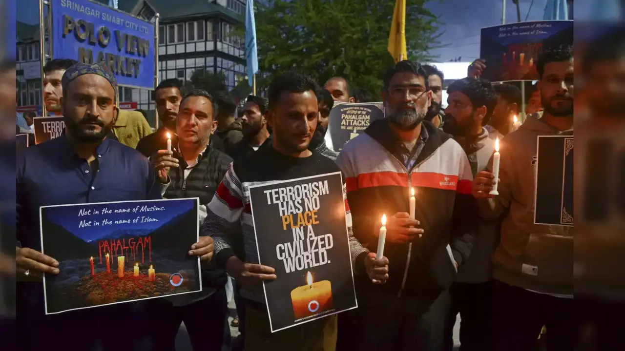 Delhi bandh today: How India's national capital is protesting against Pahalgam attack? Know what's open and closed Delhi bandh today: How India's national capital is protesting against Pahalgam attack? Know what's open and closed