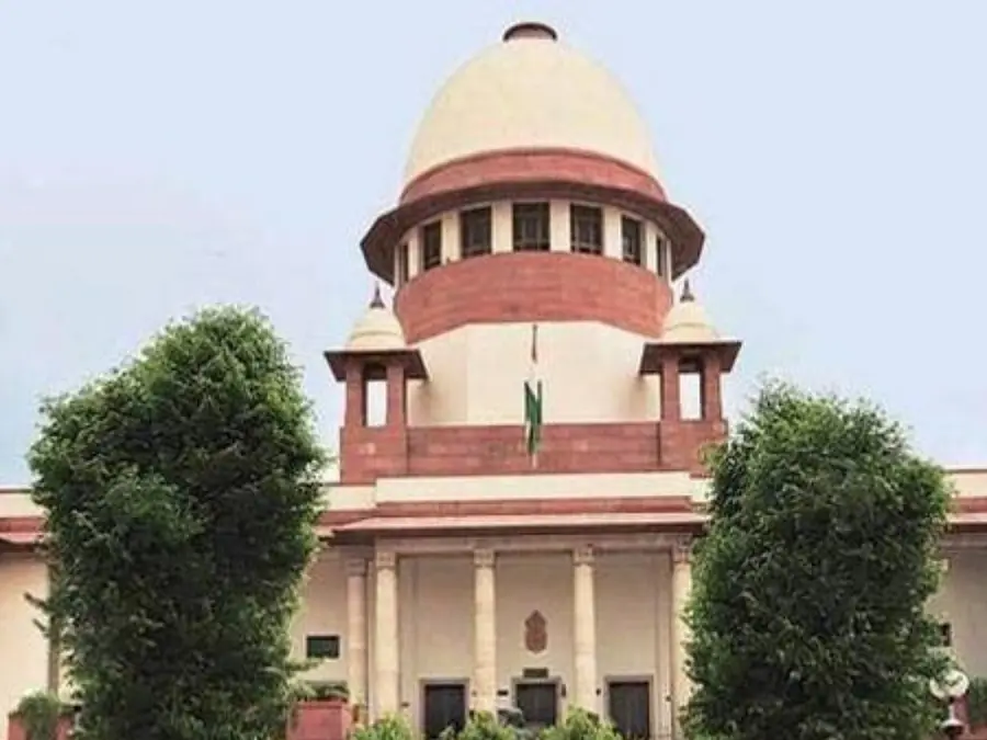 Supreme Court adjourns pleas challenging validity of CEC appointment Law