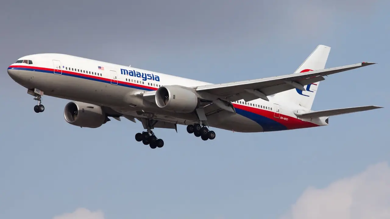 Search for Malaysia Airlines flight MH370 suspended. Know when it will resume Search for Malaysia Airlines flight MH370 suspended. Know when it will resume