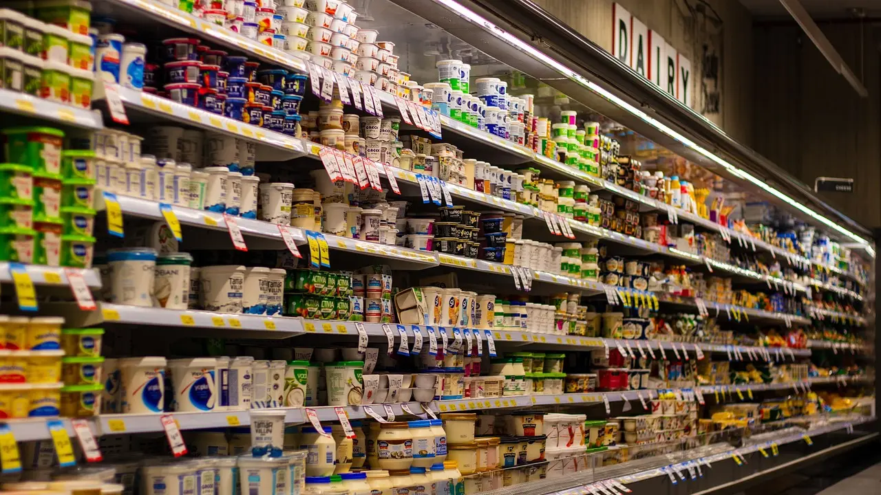 EU tells citizens to stockpile enough food, water and essentials to face any 'realities' EU tells citizens to stockpile enough food, water and essentials to face any 'realities'