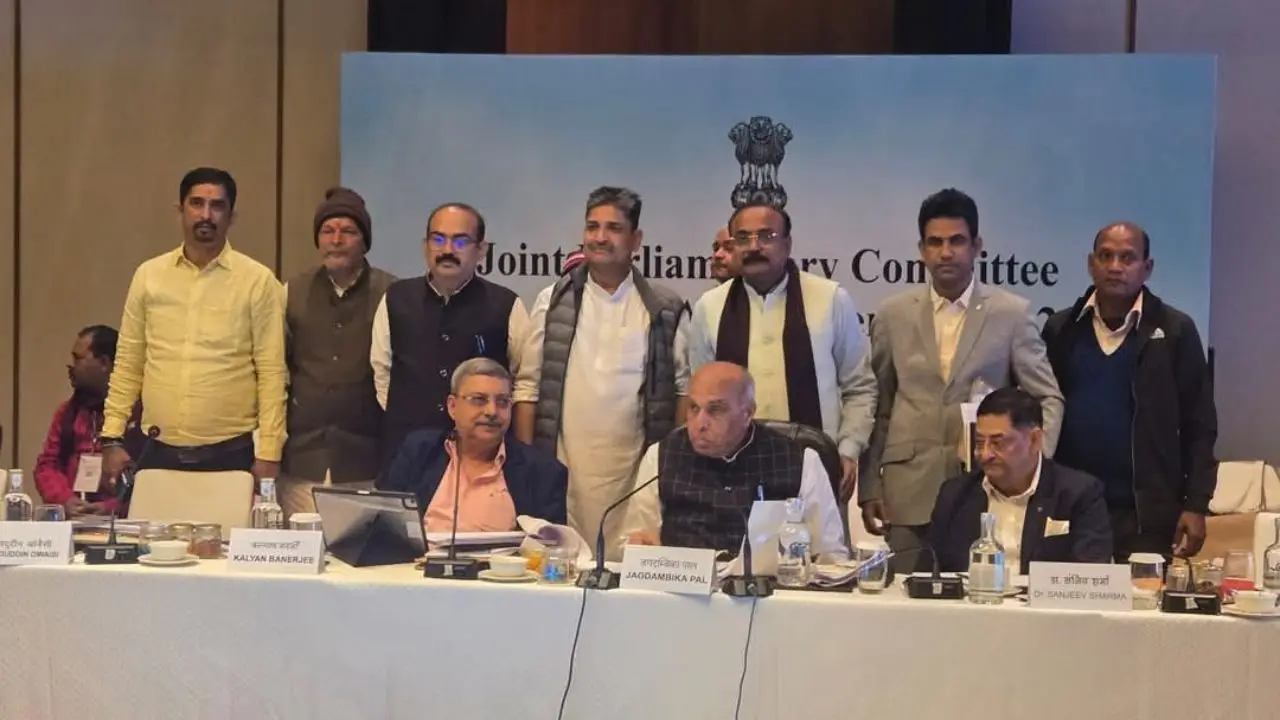 JPC adopts amended Waqf Bill as Opposition slams its provisions as 'unconstitutional' JPC adopts amended Waqf Bill as Opposition slams its provisions as 'unconstitutional'