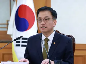 Meet Choi Sang-mok, S Korea's new acting president who vows to overcome political turmoil