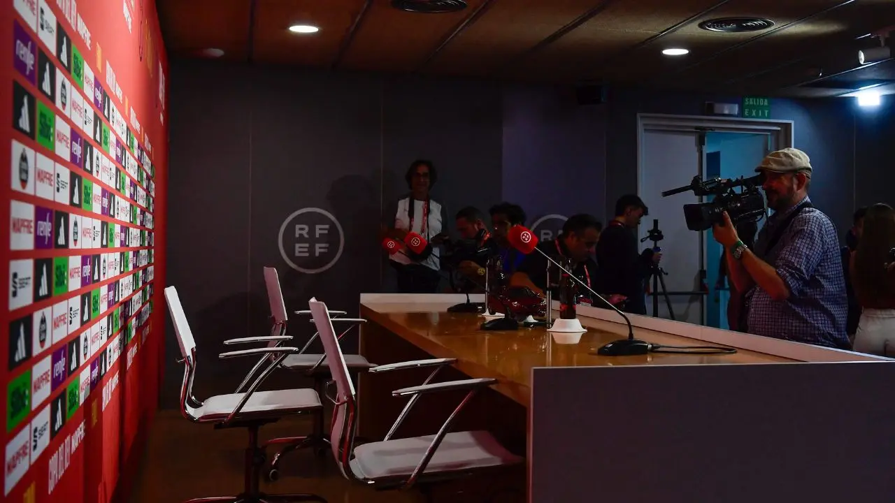 Real Madrid boycott Copa del Rey final build-up amid 'unacceptable' referee statements Real Madrid boycott Copa del Rey final build-up amid 'unacceptable' referee statements