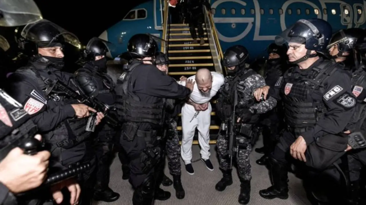 WATCH | Trump administration deports over 250 'gang members' despite judge's ruling to halt it WATCH | Trump administration deports over 250 'gang members' despite judge's ruling to halt it
