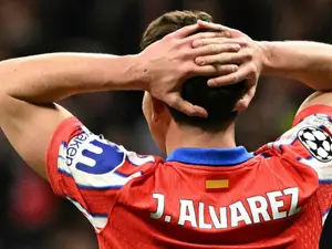 Champions League: Atletico coach on Alvarez’s controversial penalty call - 'Ball didn’t move'