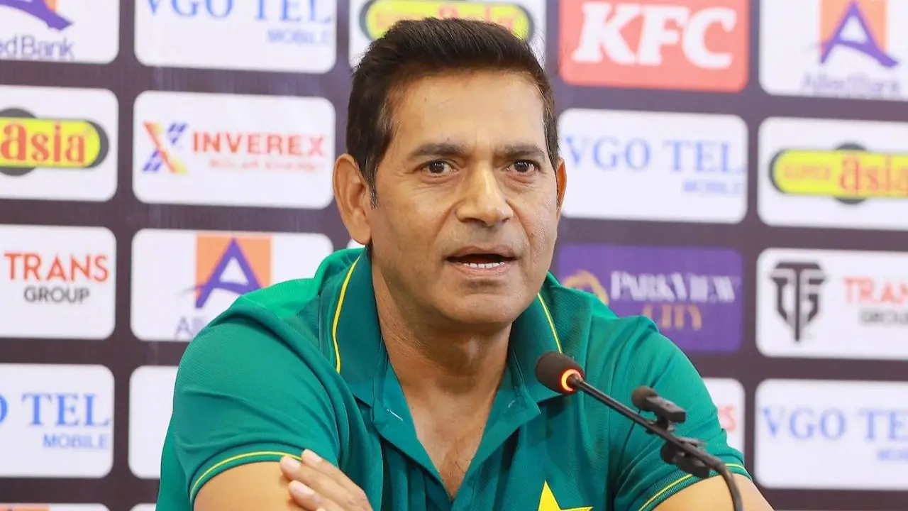 Musical chair begins! Pakistan set to sack interim coach and support staff post Champions Trophy Musical chair begins! Pakistan set to sack interim coach and support staff post Champions Trophy