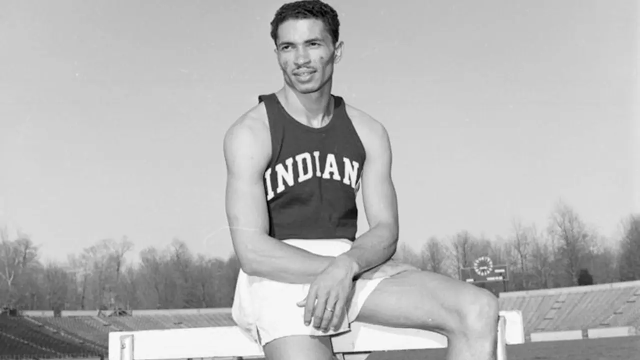 Greg Bell, oldest living Olympic gold medallist in athletics, dies at 94 Greg Bell, oldest living Olympic gold medallist in athletics, dies at 94