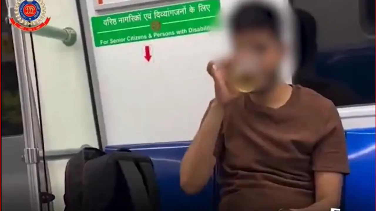 'Eggs and alcohol not breakfast': Delhi Police warn Metro train rule breakers 'Eggs and alcohol not breakfast': Delhi Police warn Metro train rule breakers