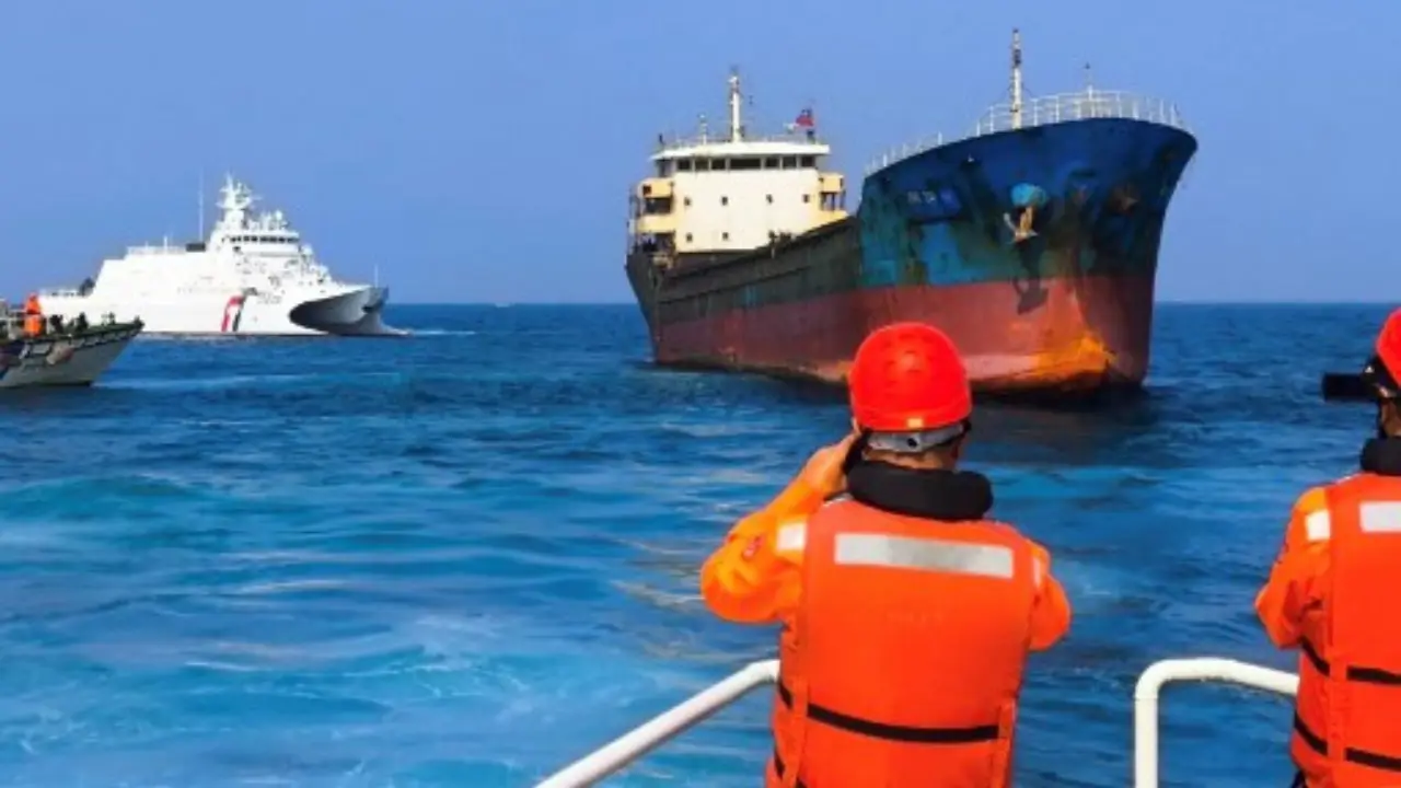Taiwan dispatches forces in response to China 'live-fire' drills off island Taiwan dispatches forces in response to China 'live-fire' drills off island