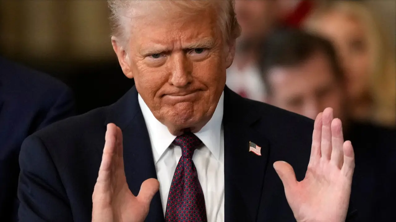 'Retaliation vs keeping it cool': Canada and Mexico opt for different strategies in face of Trump threats 'Retaliation vs keeping it cool': Canada and Mexico opt for different strategies in face of Trump threats