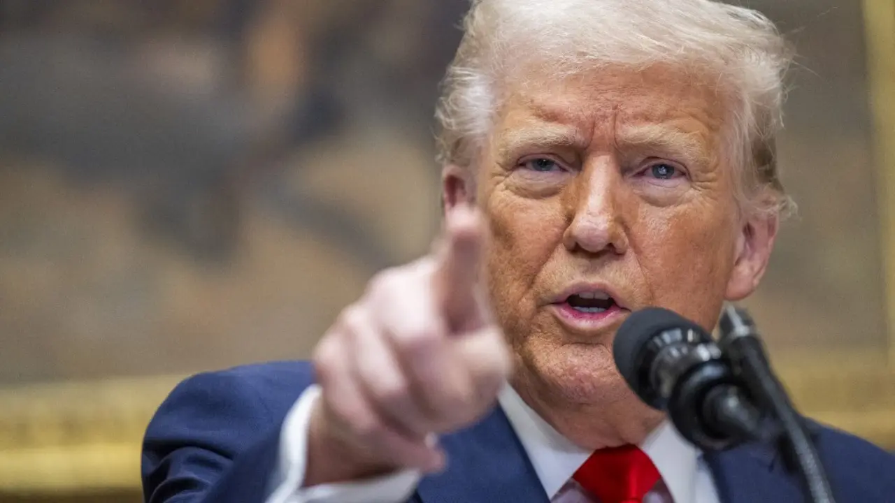 Donald Trump breaks record with lowest approval ratings in US history Donald Trump breaks record with lowest approval ratings in US history