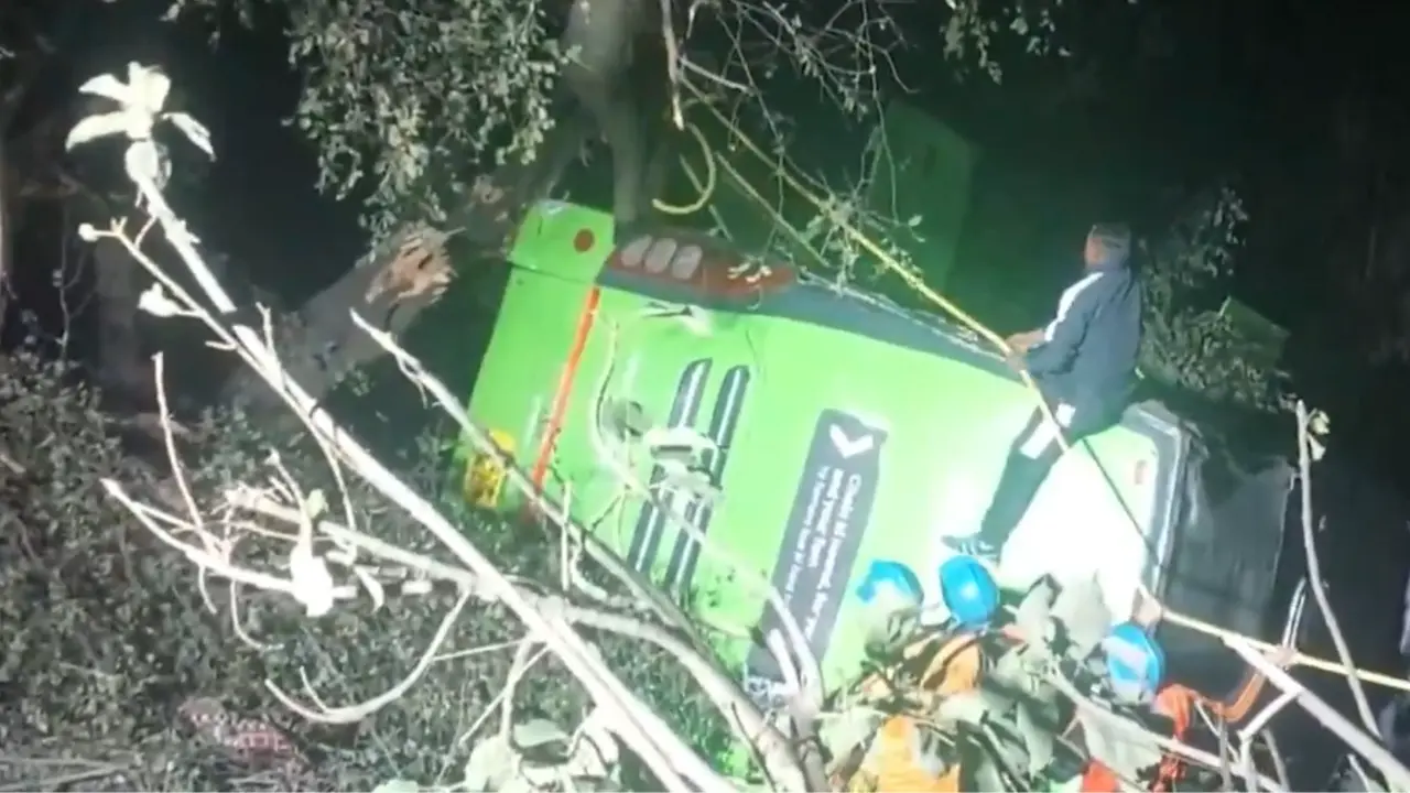 Bus travelling from Mata Vaishno Devi to Delhi skids off-road near Jammu; driver dead, 17 injured