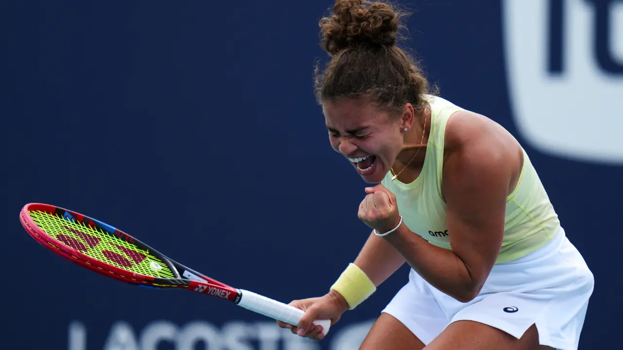 Miami Open: De Minaur ends Fonseca challenge, Zverev marches on; Paolini, Raducanu also advance Miami Open: De Minaur ends Fonseca challenge, Zverev marches on; Paolini, Raducanu also advance