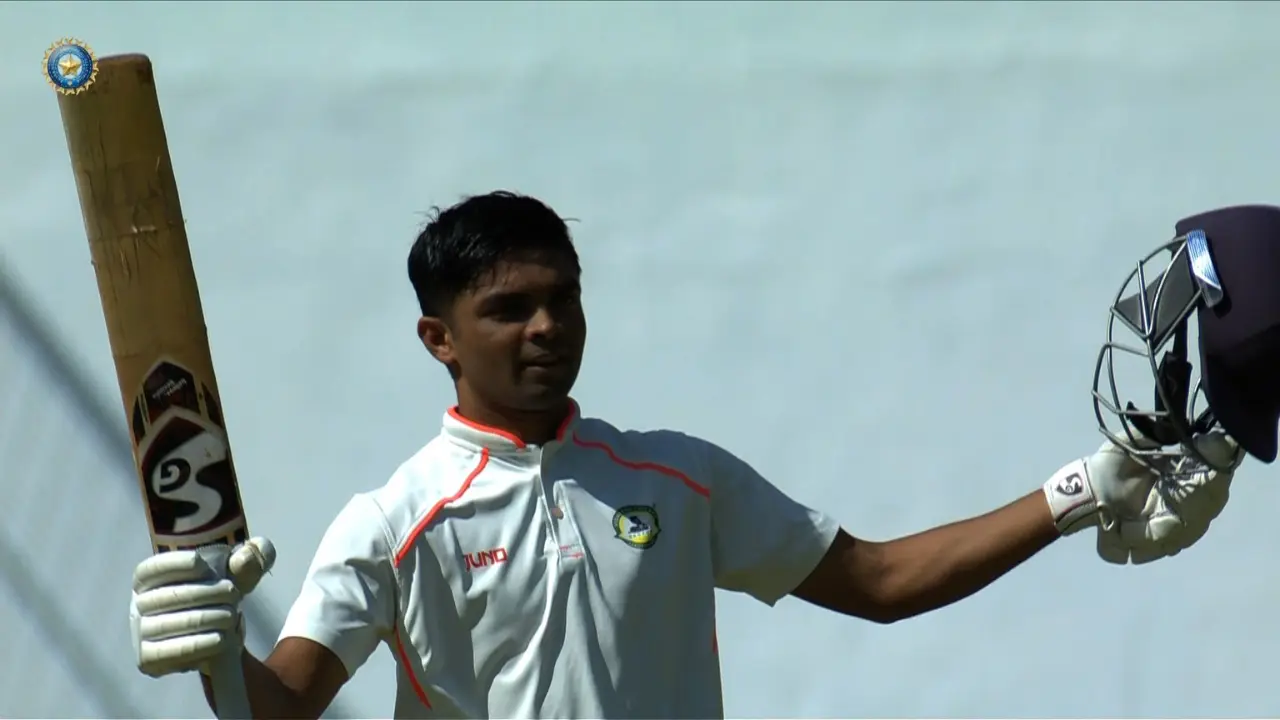 Ranji Trophy Final: Malewar's unbeaten ton, Nair's 86 take Vidarbha to 254/4 on Day 1