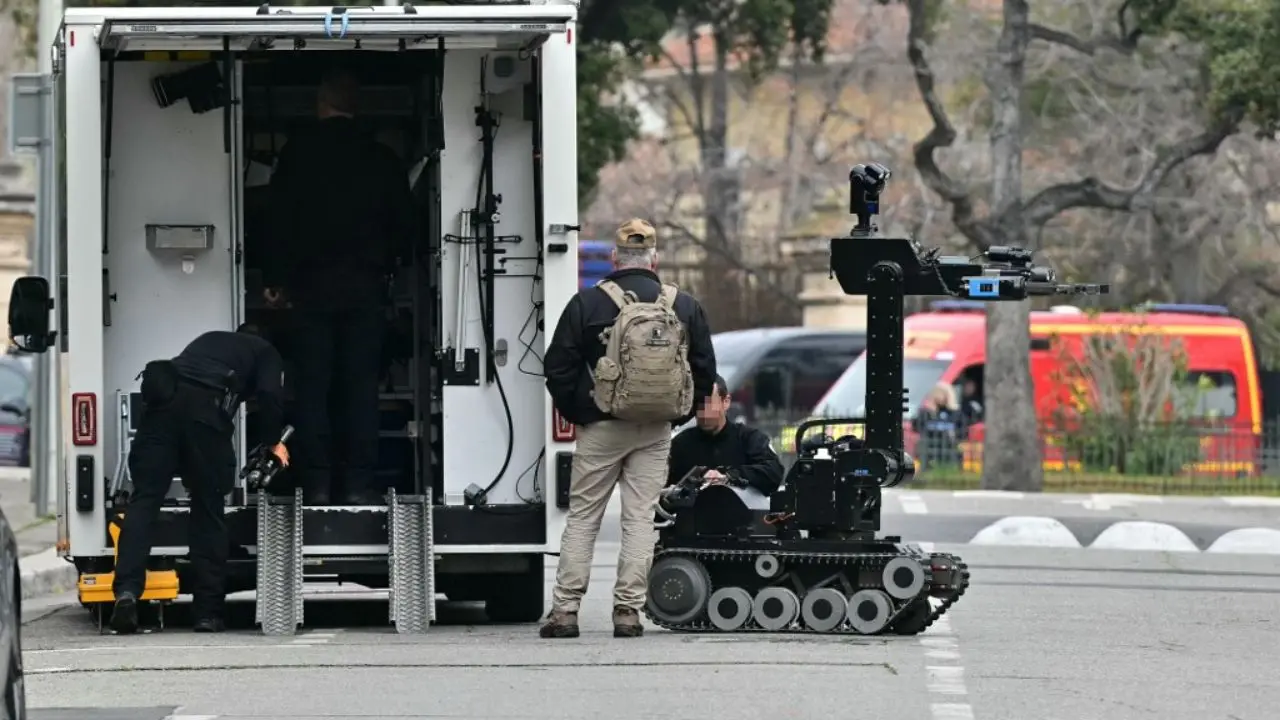 Two arrested over explosion at Russian consulate in France Two arrested over explosion at Russian consulate in France