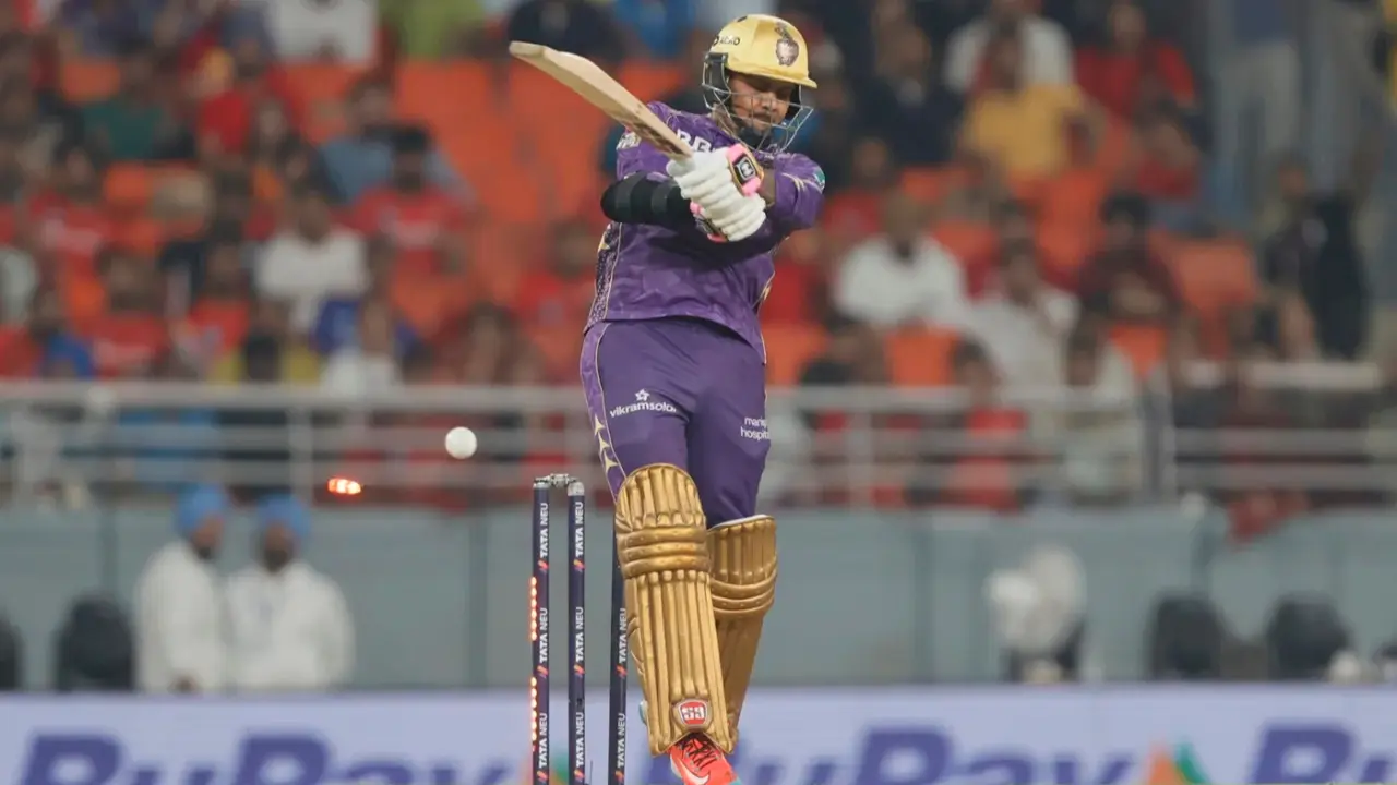 IPL 2025 | KKR's Sunil Narine and Anrich Nortje's bats fail gauge check in loss vs PBKS - WATCH IPL 2025 | KKR's Sunil Narine and Anrich Nortje's bats fail gauge check in loss vs PBKS - WATCH