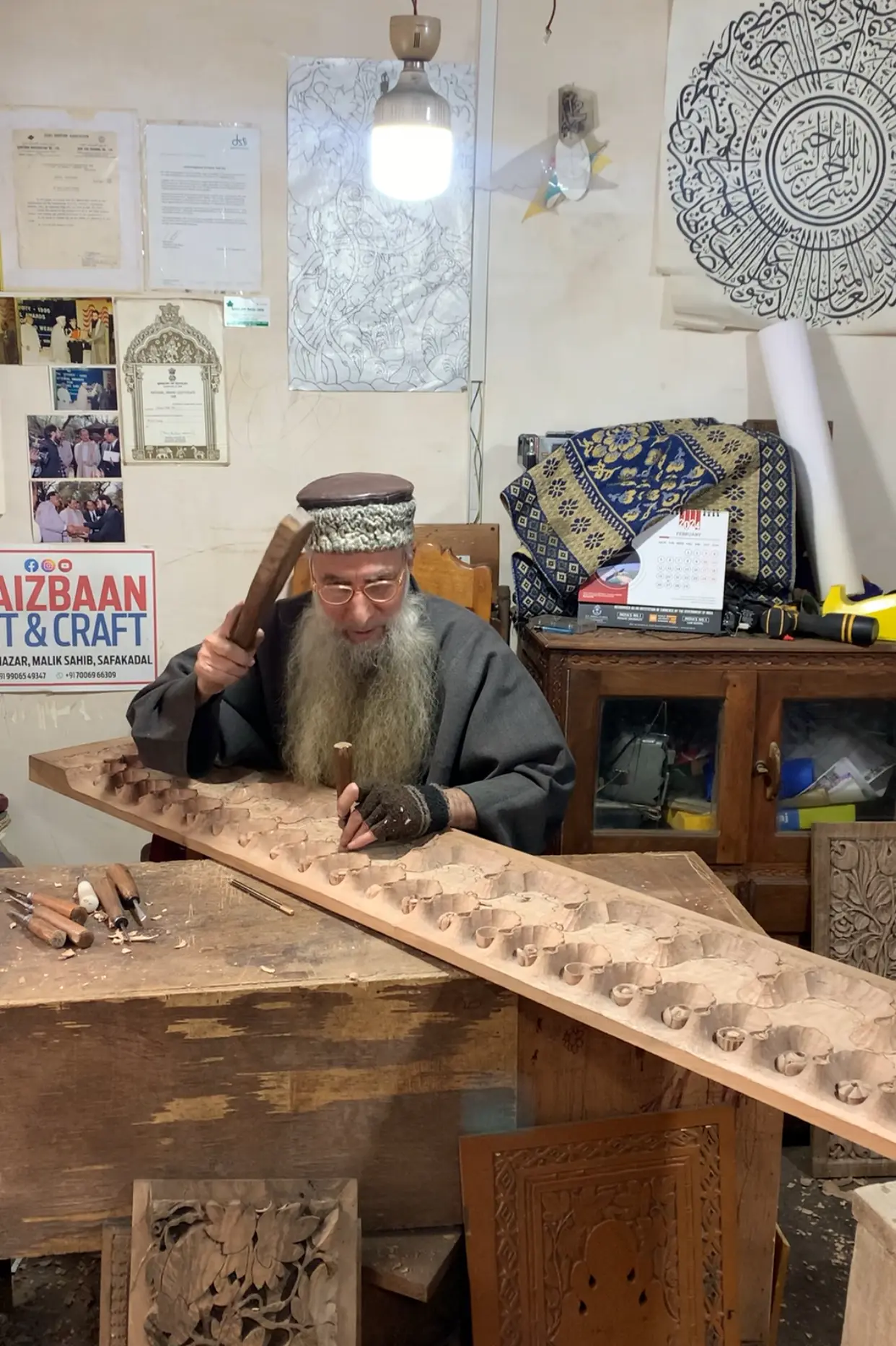 Kashmir’s centuries-old walnut wood carving craft dying a slow death Kashmir’s centuries-old walnut wood carving craft dying a slow death