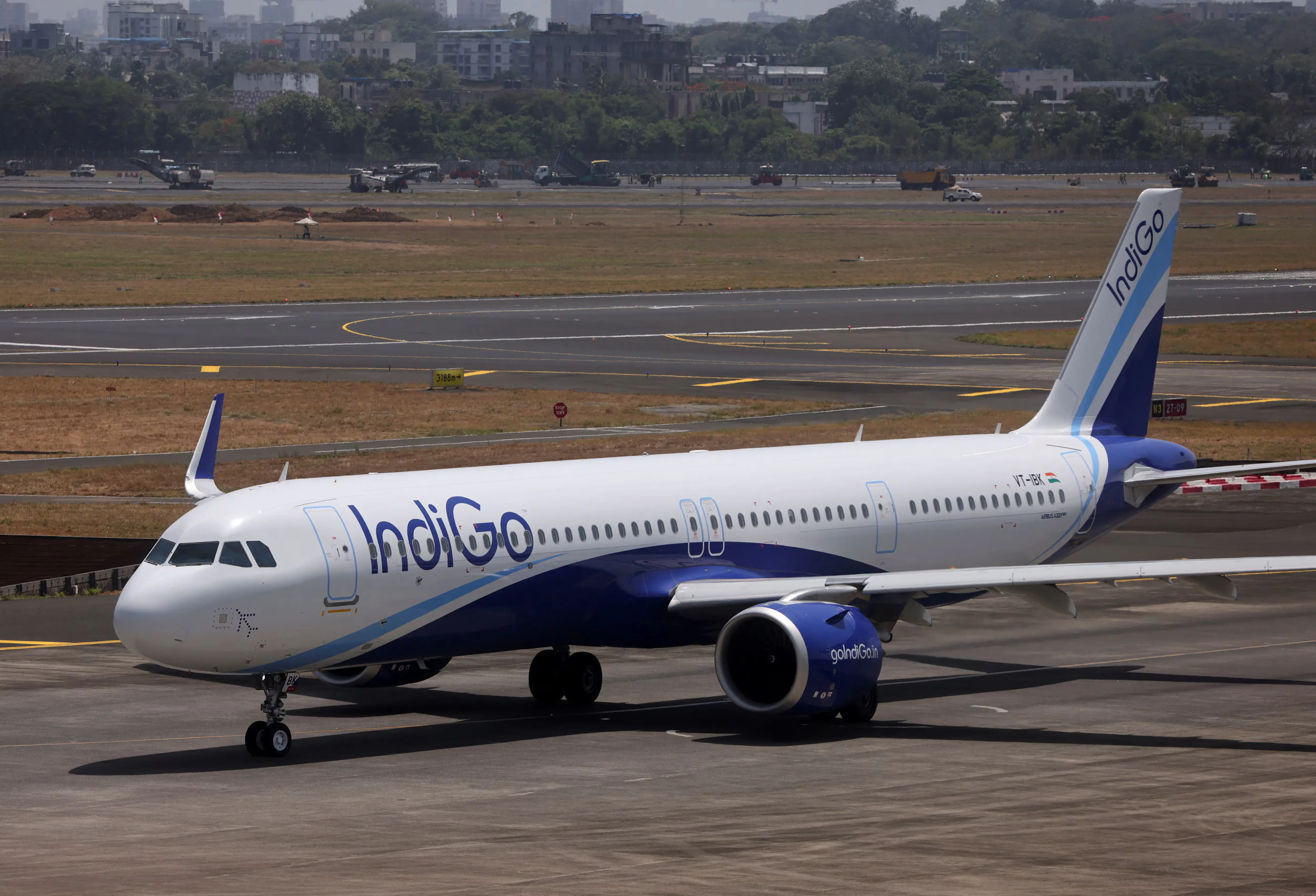 Canadian national detained after bomb scare creates panic in Bengaluru-bound IndiGo flight Canadian national detained after bomb scare creates panic in Bengaluru-bound IndiGo flight