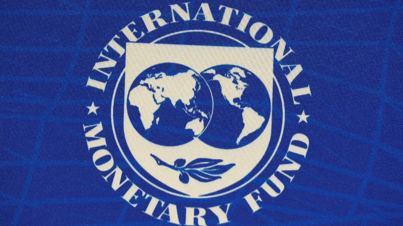 Bangladesh to receive $1.3 billion from IMF after reform deal