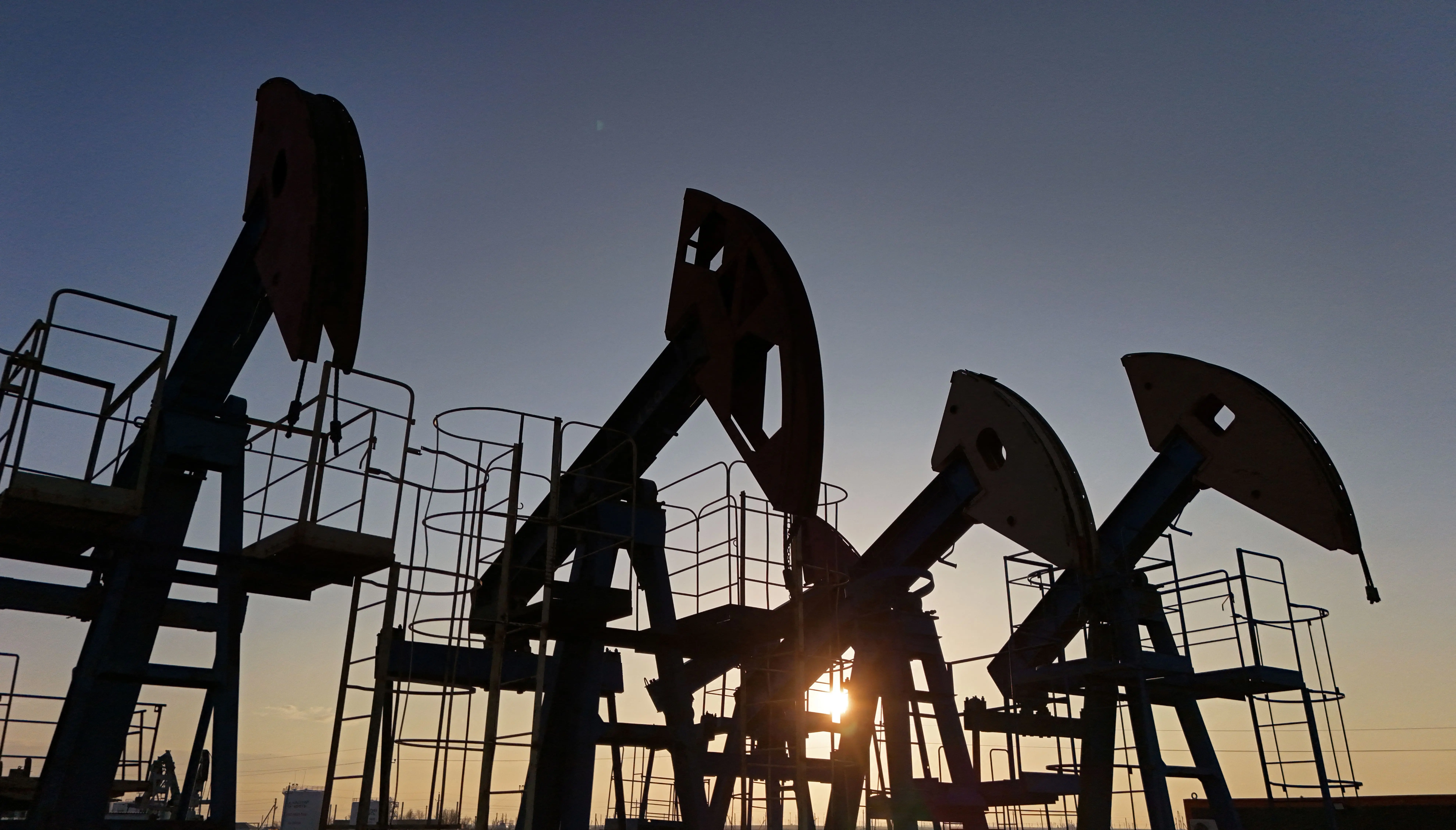 India to drive global oil demand growth as China nears peak: Moody’s