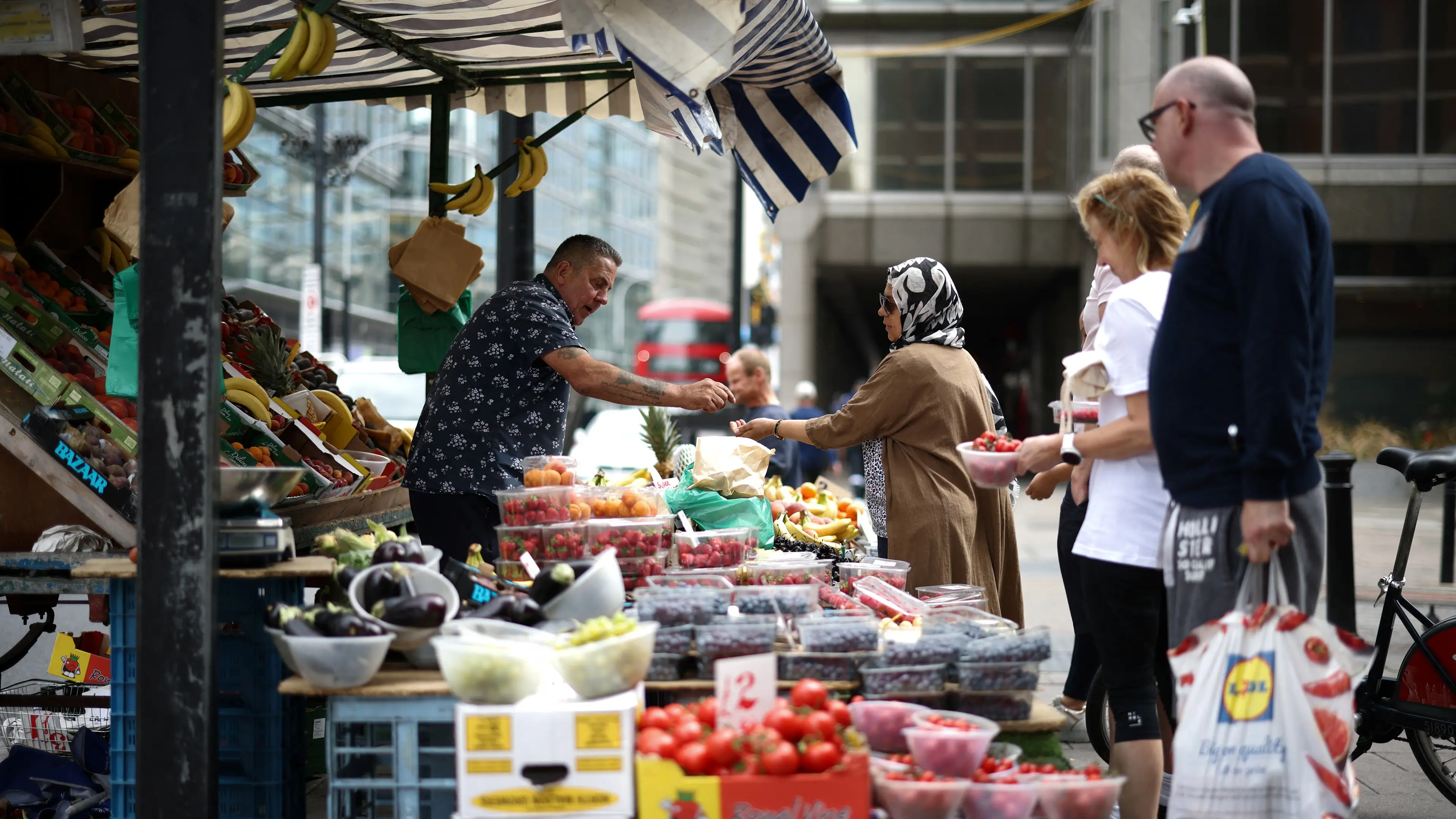 UK food inflation hits one-year high as grocers struggle with rising costs UK food inflation hits one-year high as grocers struggle with rising costs