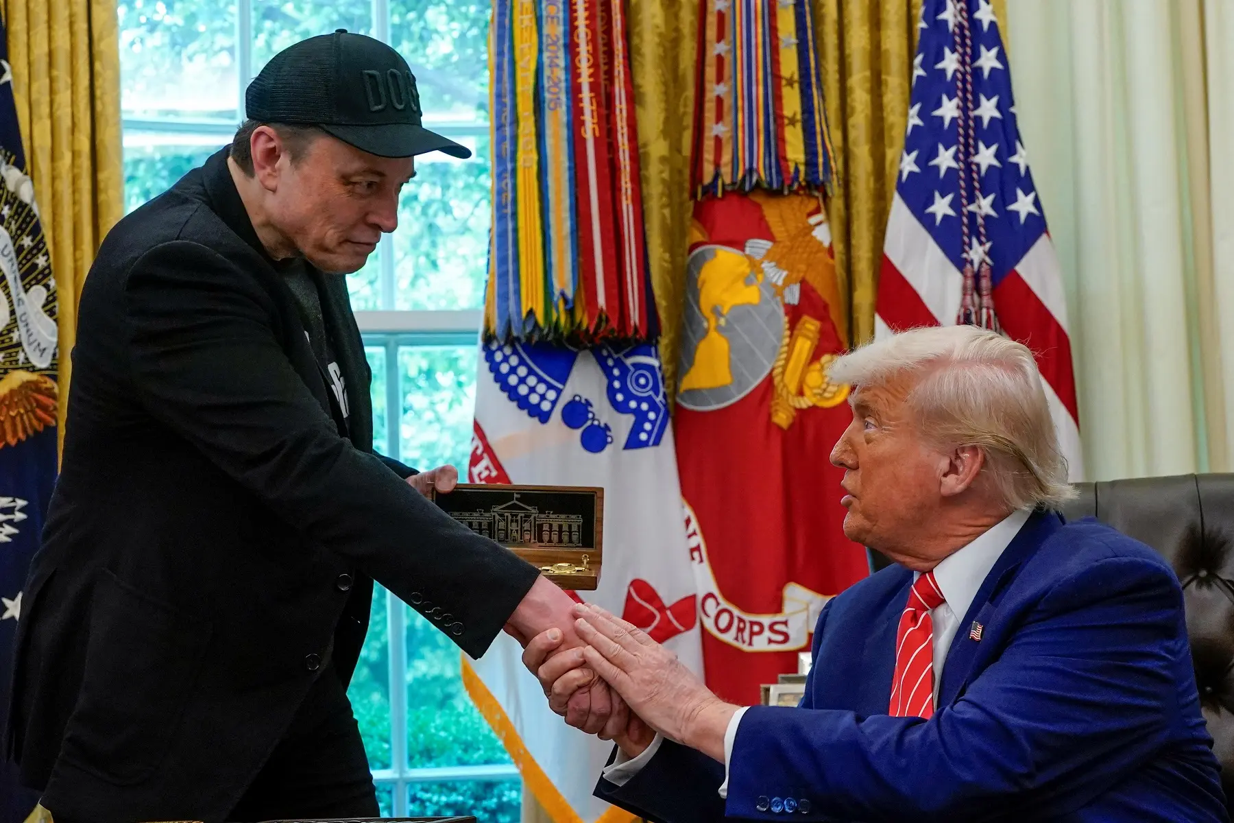 'Key to White House': Trump gifts 'special' golden key to Musk. What is it and how many people have it? WION Explains