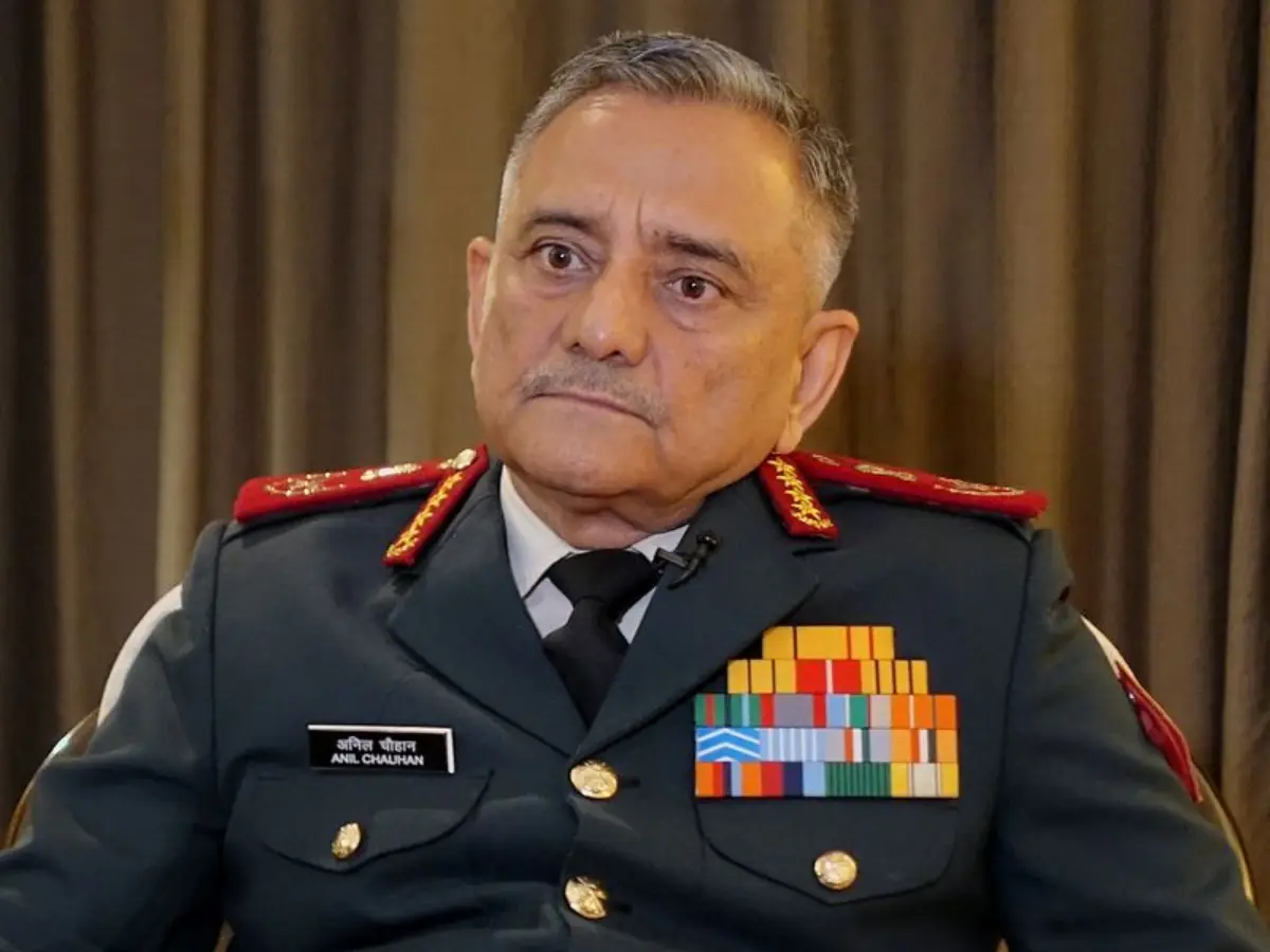 'Hit 300km inside Pakistan', says India's Chief of Defence Staff on Operation Sindoor, rules out possibility of nuclear war 'Hit 300km inside Pakistan', says India's Chief of Defence Staff on Operation Sindoor, rules out possibility of nuclear war