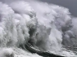 'Every 90 seconds for 9 days': Scientists trace mysterious 2023 global tremors to Greenland mega-tsunami