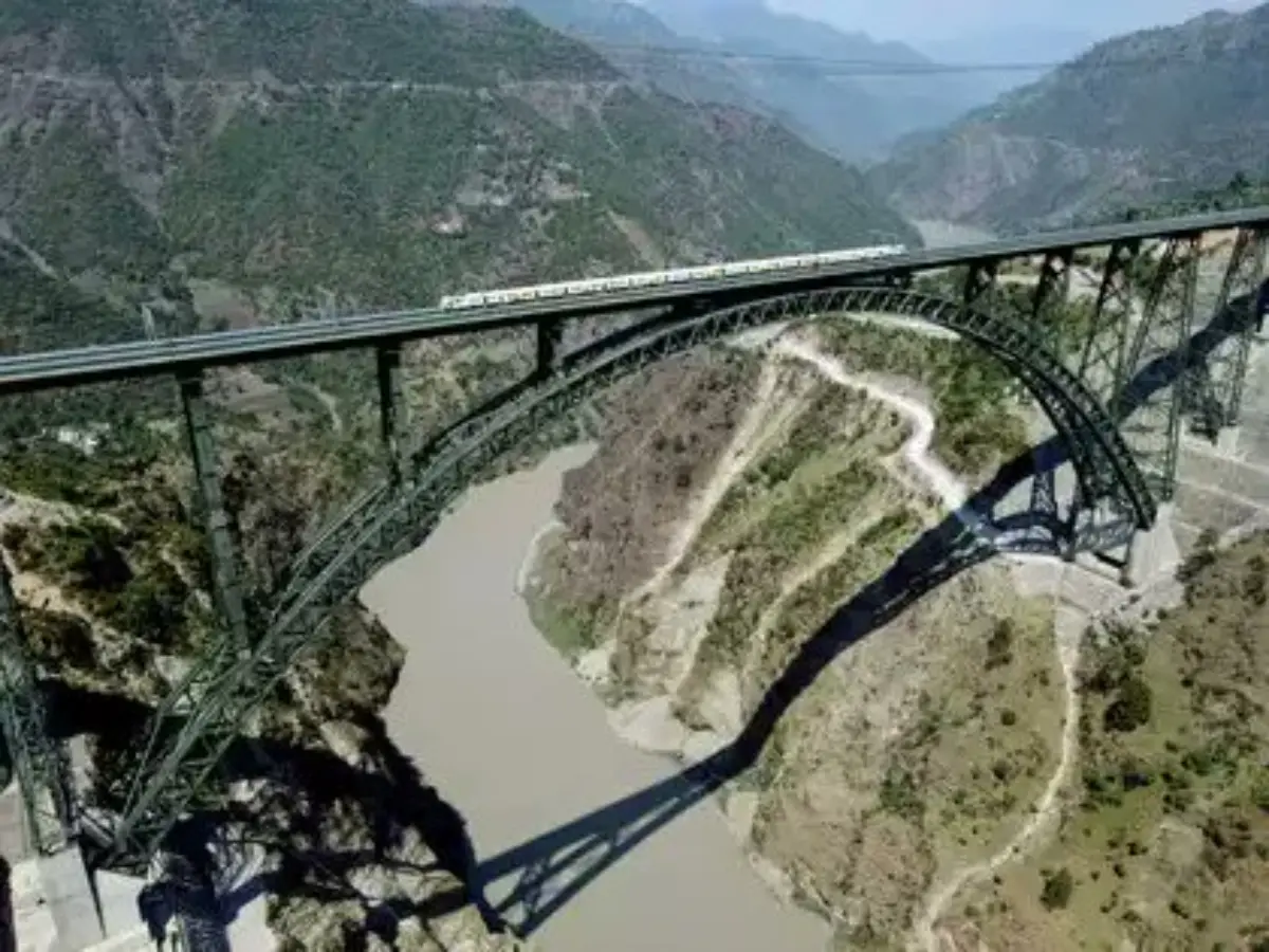 3. India’s first cable-stayed rail bridge