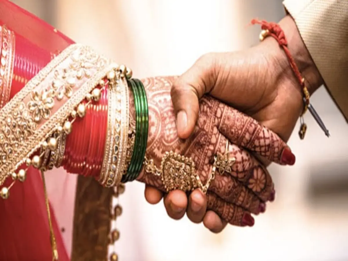 Air conditioning missing from venue, bride calls off wedding, says 'life will be hell' Air conditioning missing from venue, bride calls off wedding, says 'life will be hell'