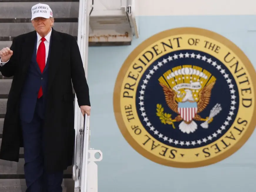 Trump urges Israel and Iran to 'make a deal,' but says they may need to 'fight it out' Trump urges Israel and Iran to 'make a deal,' but says they may need to 'fight it out'