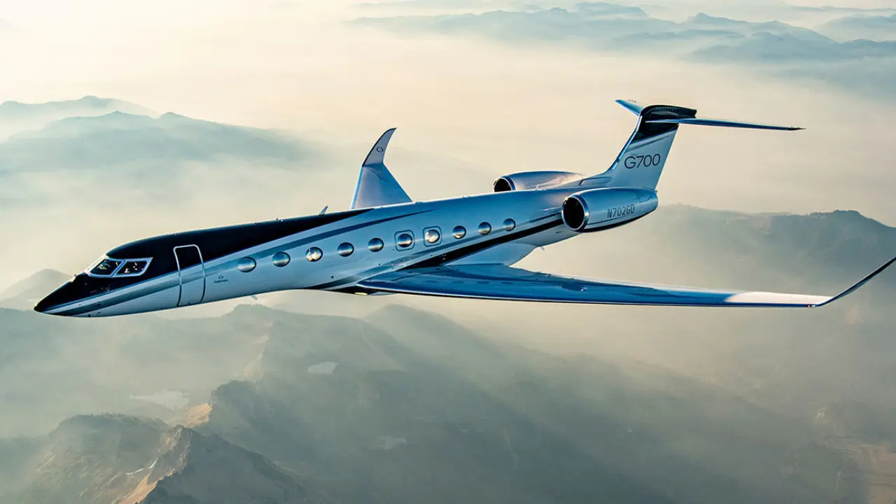 Gulfstream G700 – High Speed and Long Range