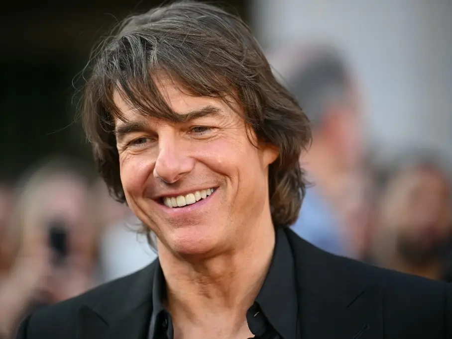Tom Cruise to receive honorary Oscar in career first Tom Cruise to receive honorary Oscar in career first