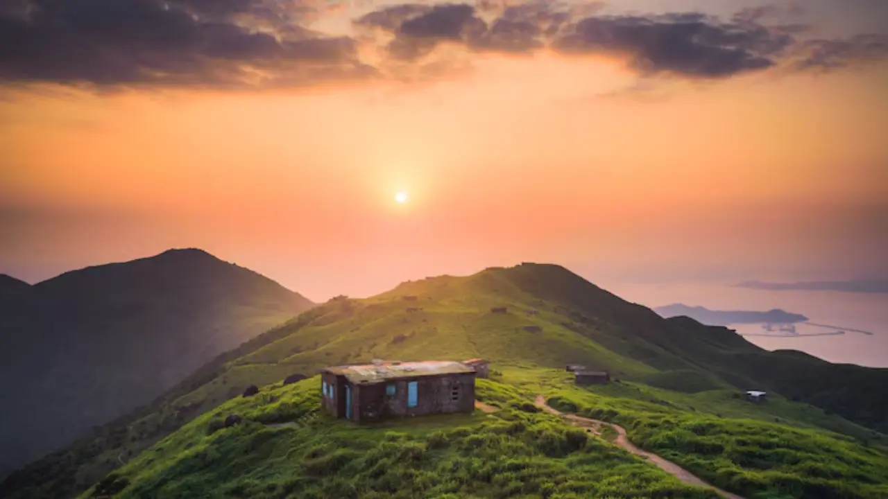 Hidden hill stations in India to visit during monsoon, perfect for nature lovers