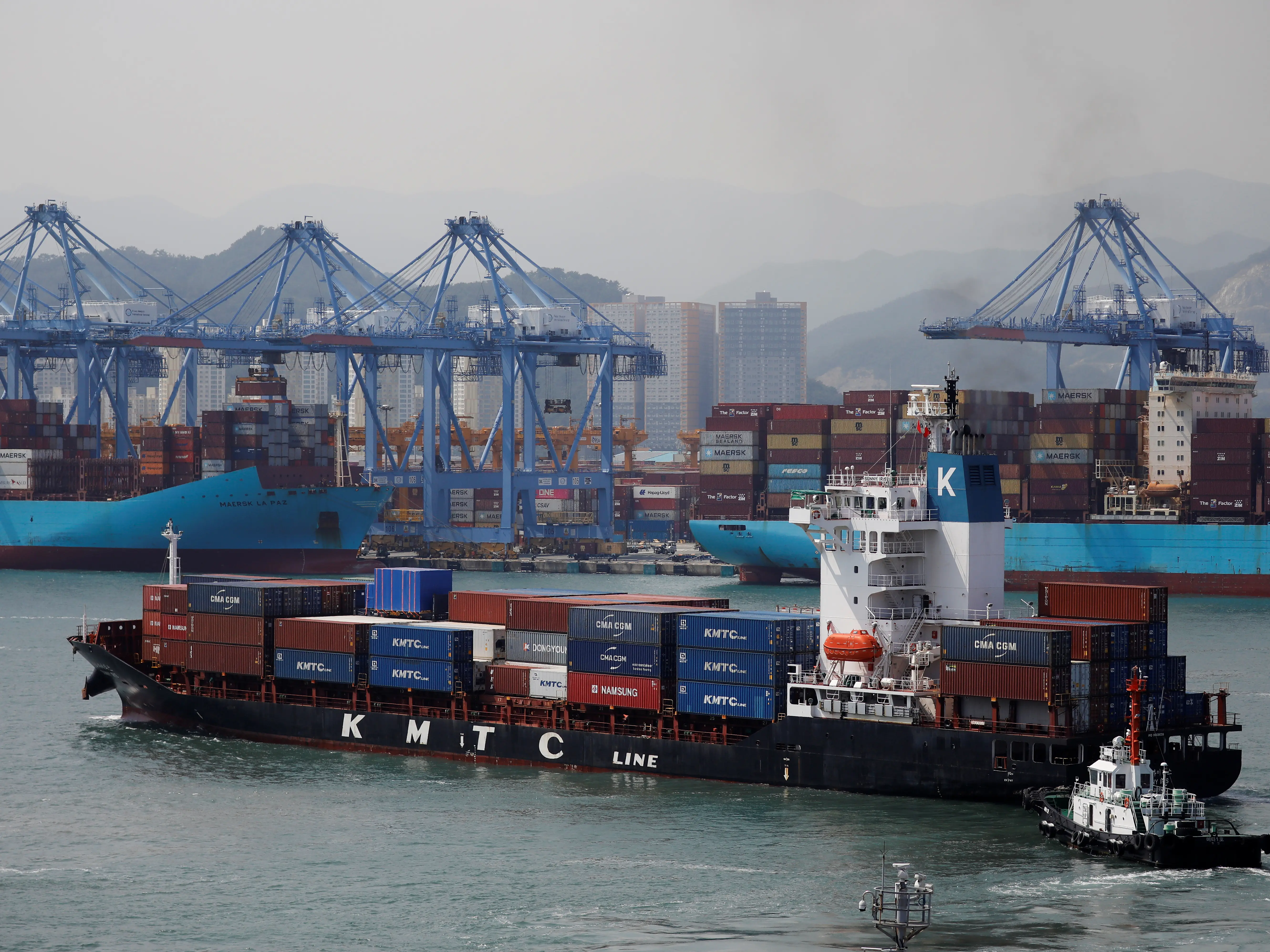 South Korea urges for 'mutually beneficial' trade deal with US to avert tariff threat South Korea urges for 'mutually beneficial' trade deal with US to avert tariff threat