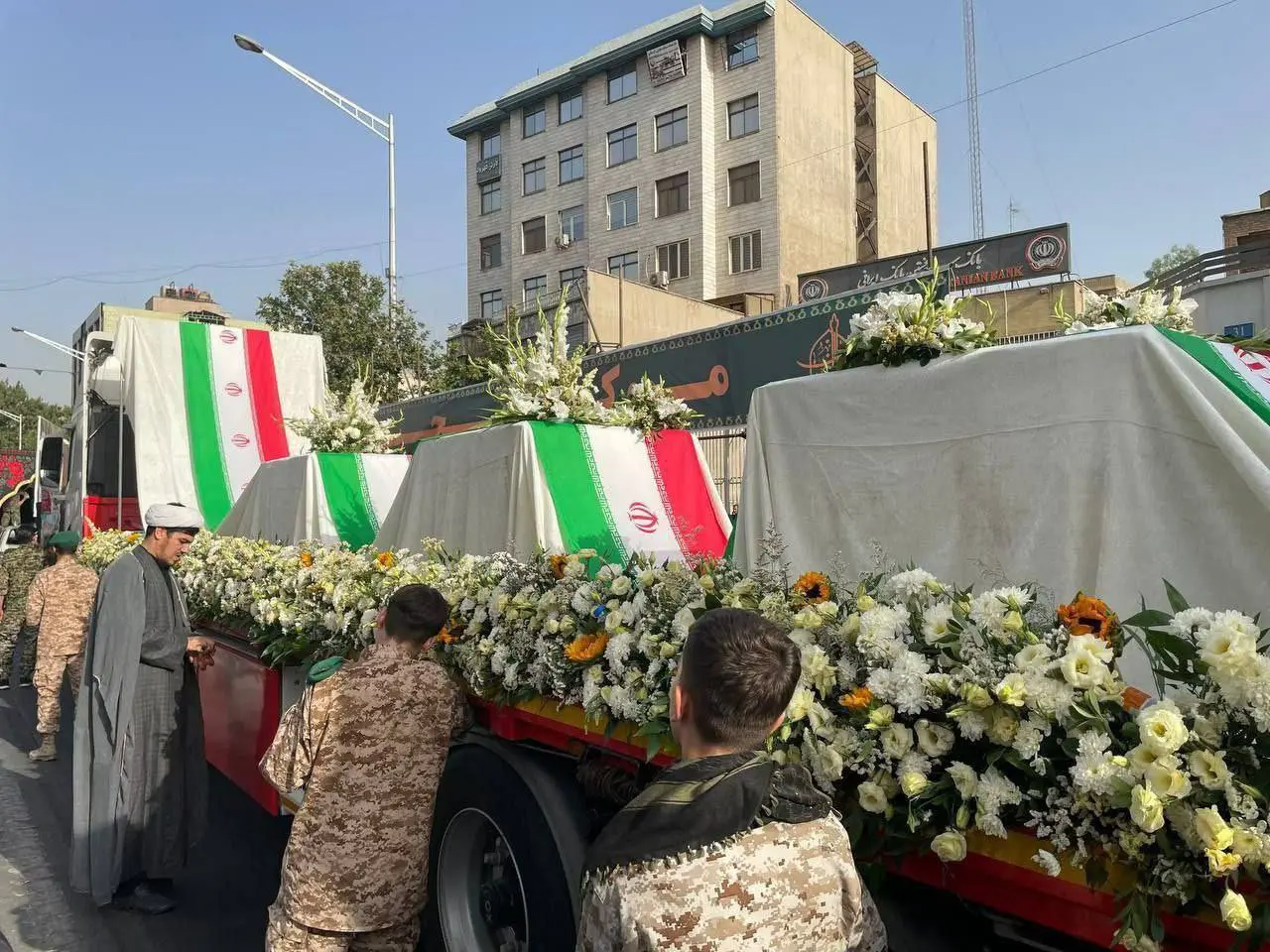 Iran holds mass funeral for military leaders killed in Israeli strikes Iran holds mass funeral for military leaders killed in Israeli strikes