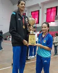 Poonam Chaturvedi (7 feet)