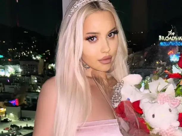 Kylie Page, adult film star, found dead at 28 in Los Angeles home Kylie Page, adult film star, found dead at 28 in Los Angeles home