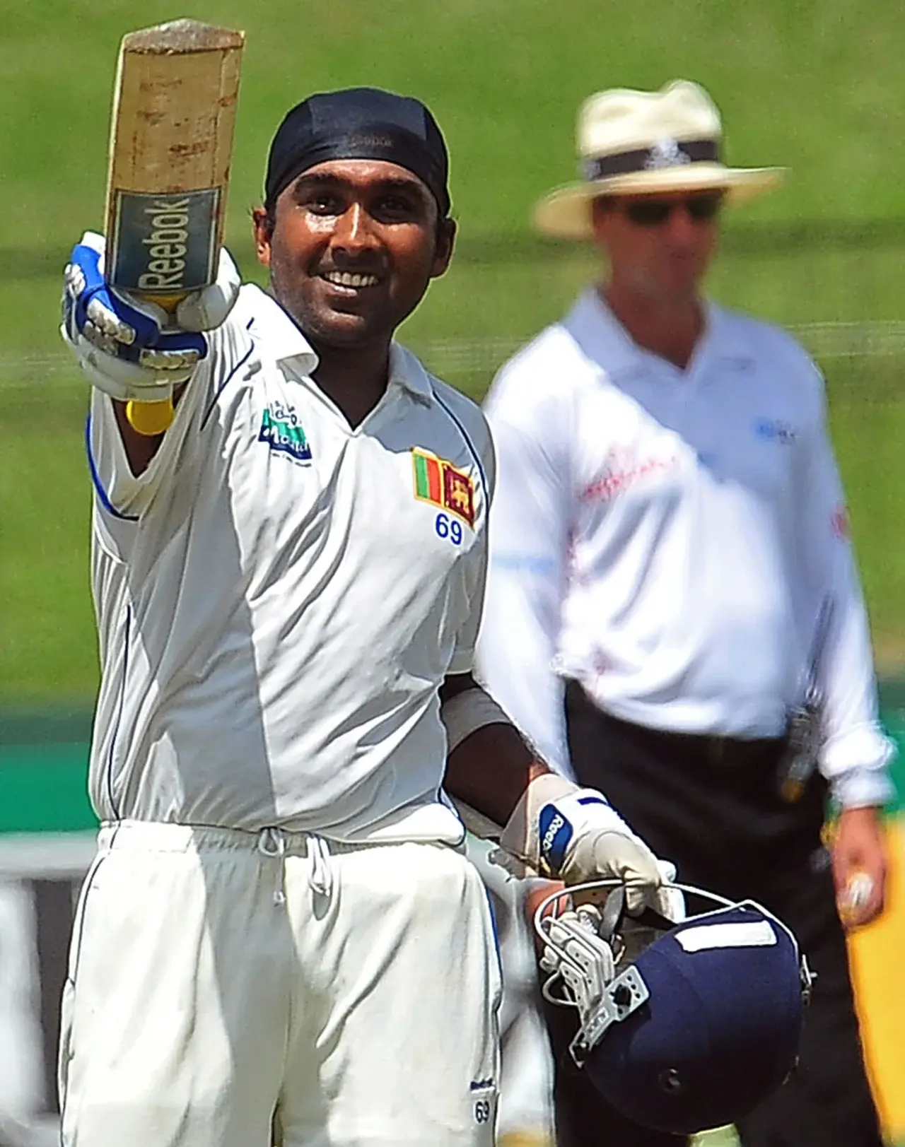Mahela Jayawardene (Sri Lanka) – 374 Runs