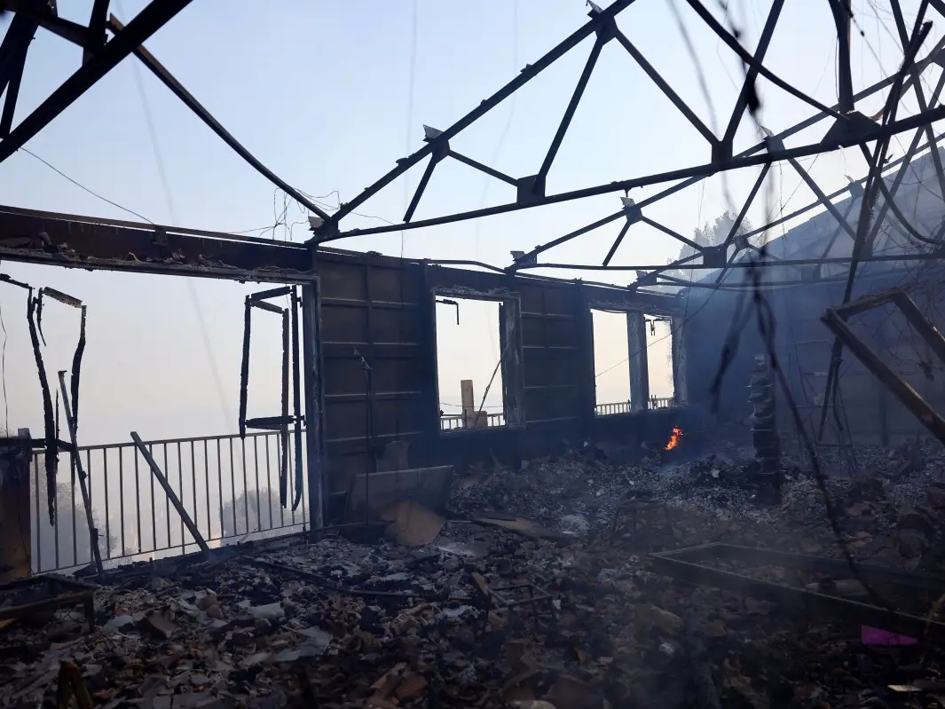 France wildfire spreading at 1.2 km per minute, endangers Marseille: 'Apocalyptic...guerrilla warfare' France wildfire spreading at 1.2 km per minute, endangers Marseille: 'Apocalyptic...guerrilla warfare'
