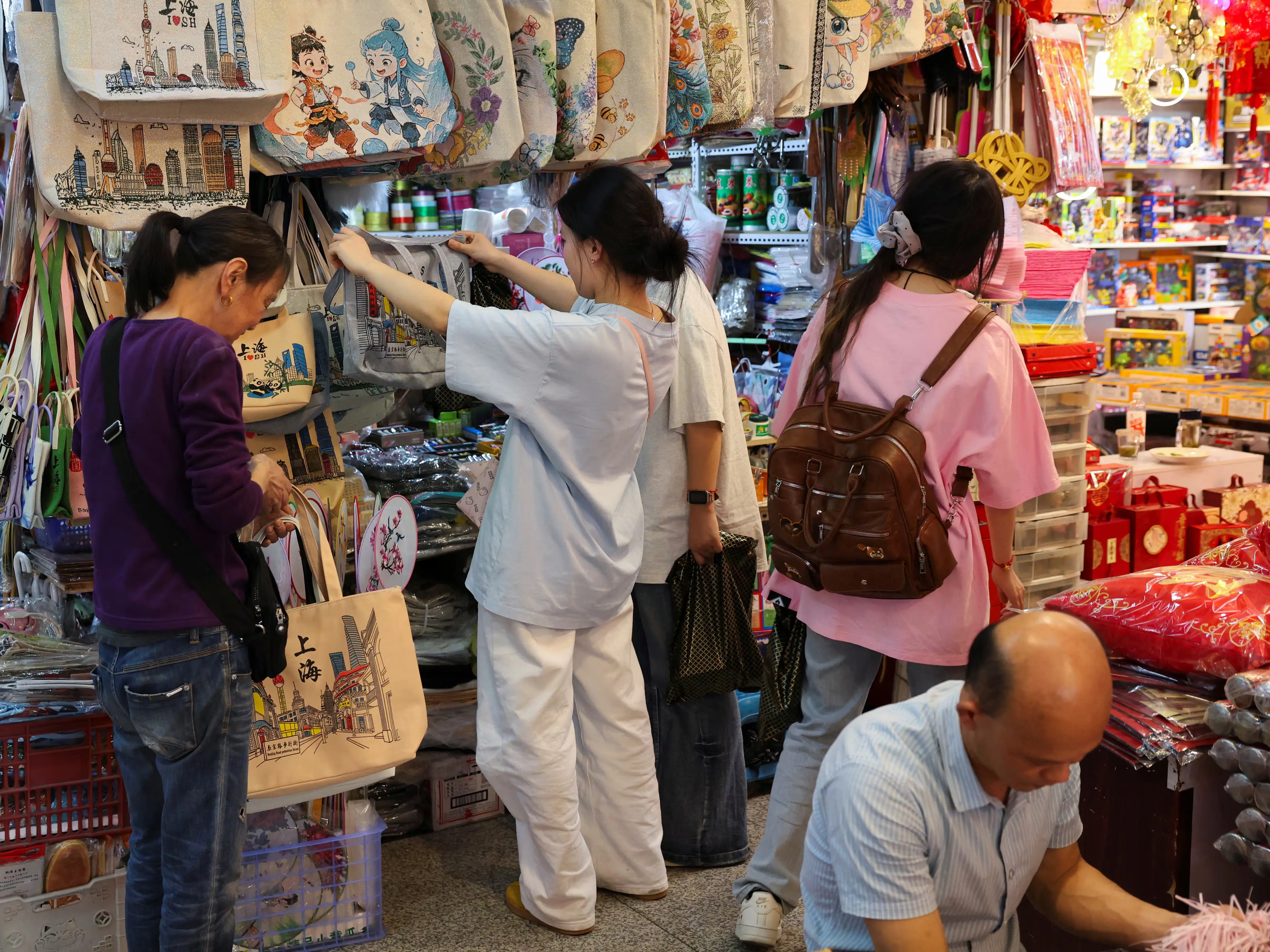 China faces deepening factory-gate deflation as trade war with US bites China faces deepening factory-gate deflation as trade war with US bites