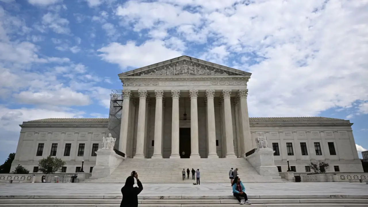 Federal judge halts Trump order stripping citizenship from US-born children