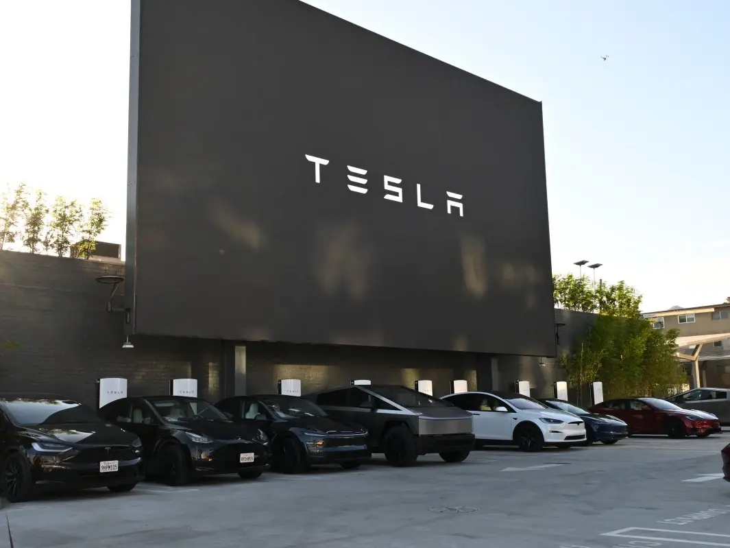 Tesla to open Mumbai showroom this month; rent per month to be... Tesla to open Mumbai showroom this month; rent per month to be...