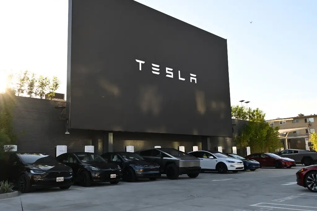 Musk’s Tesla to start deliveries at India’s showroom from August, second showroom to be opened in THIS city